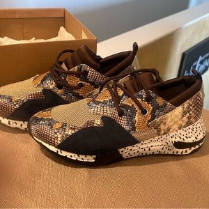 Steve Madden women leopard sneakers size 11
